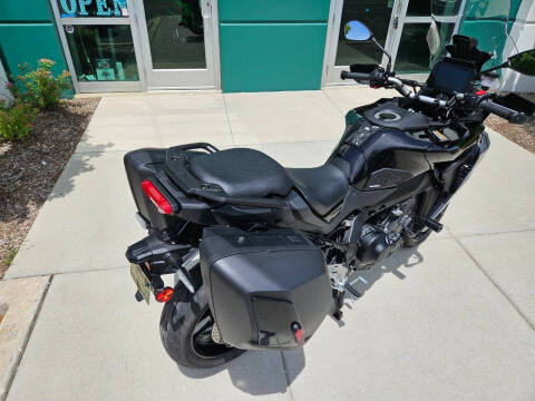 2025 Yamaha Tracer 9