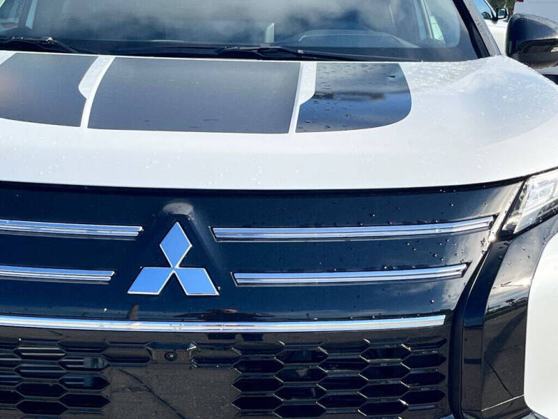 2026 Mitsubishi Outlander