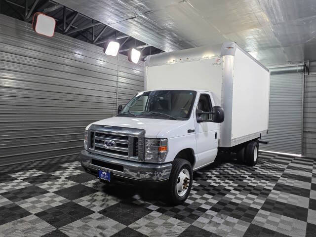 2019 Ford E-Series E-450 SD