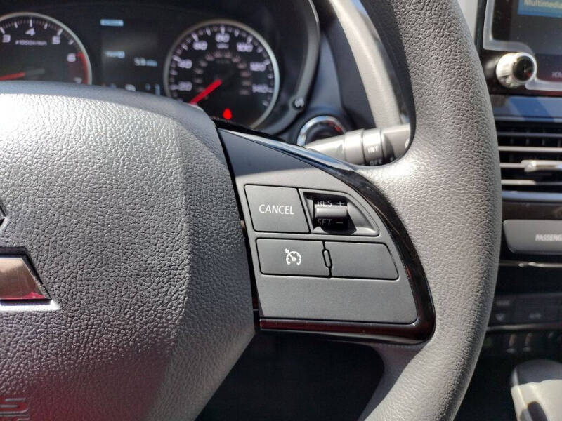 2026 Mitsubishi Eclipse Cross LE