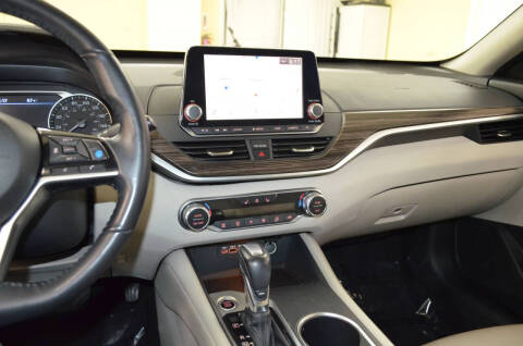 2019 Nissan Altima 2.0 Platinum