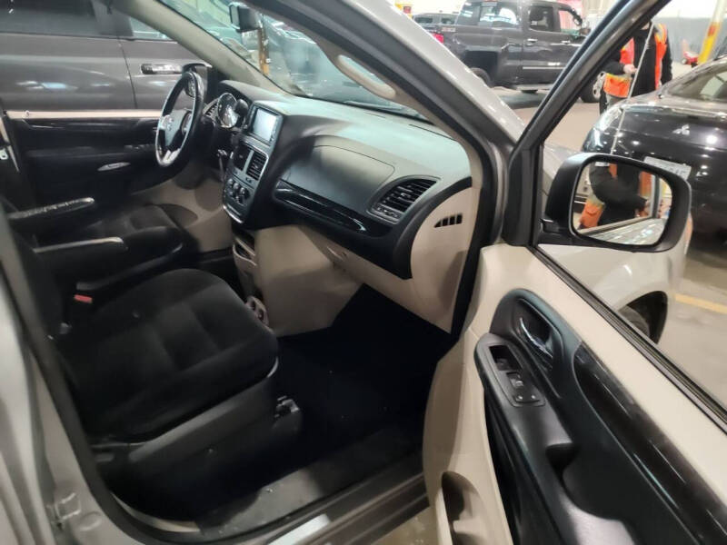 2017 Dodge Grand Caravan SE