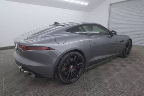 2018 Jaguar F-TYPE R