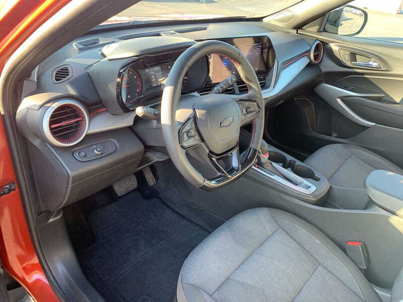 2024 Chevrolet Trax RS