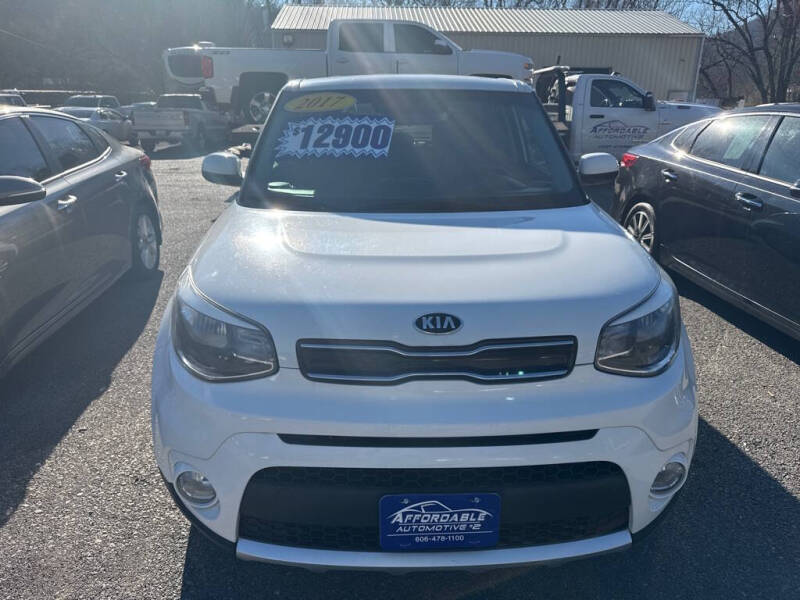 2017 Kia Soul +