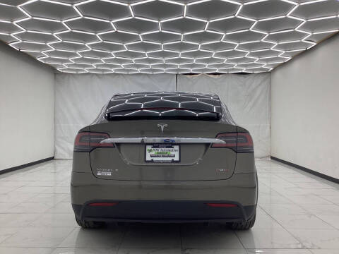 2016 Tesla Model X P90D