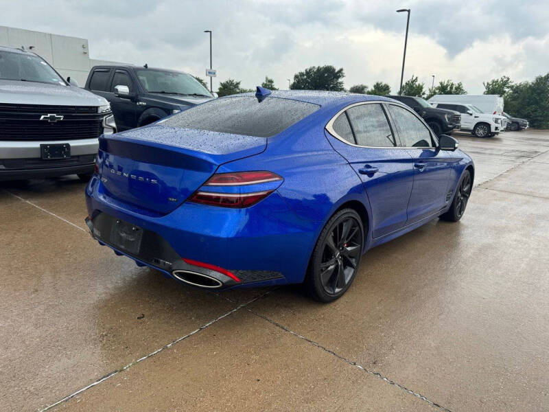 2023 Genesis G70