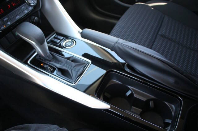 2026 Mitsubishi Eclipse Cross LE