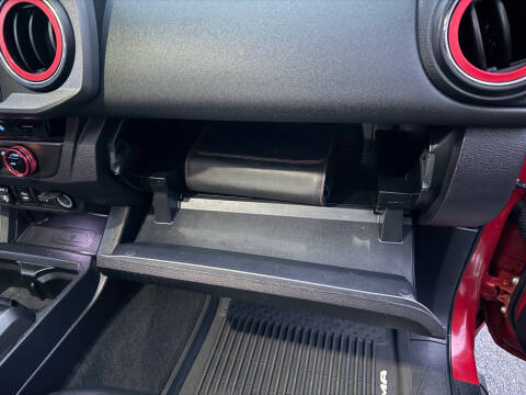 2018 Toyota Tacoma TRD Sport