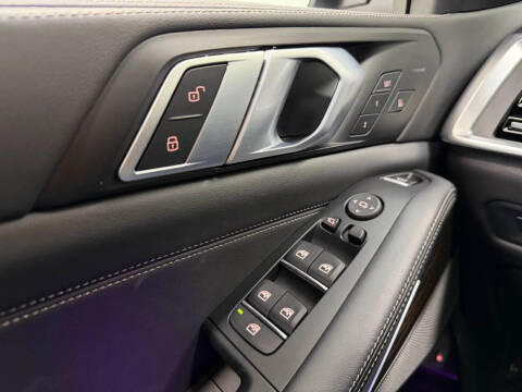 2025 BMW X5 xDrive50e