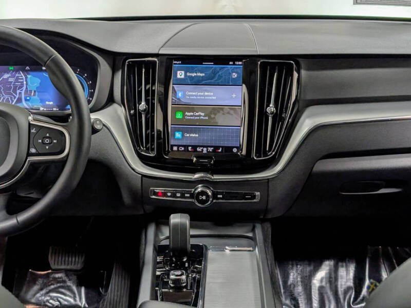 2023 Volvo XC60 B5 Core