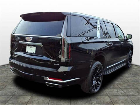 2025 Cadillac Escalade ESV Premium Luxury
