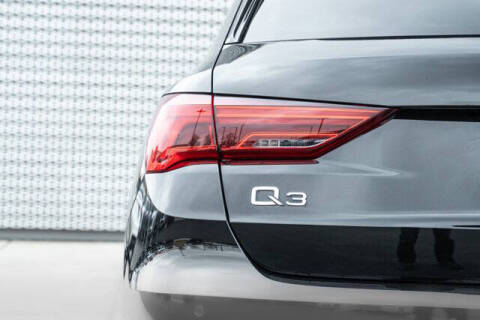 2020 Audi Q3 quattro Premium 45 TFSI