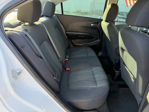 2017 Chevrolet Sonic LT Auto