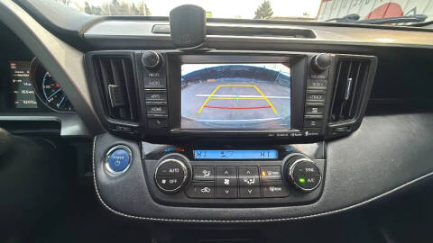 2016 Toyota RAV4 Hybrid XLE