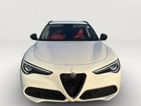 2020 Alfa Romeo Stelvio Sport