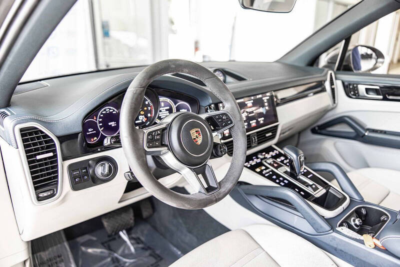 2021 Porsche Cayenne E-Hybrid