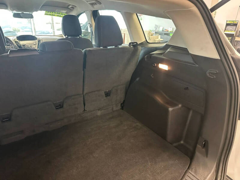 2019 Ford Escape S