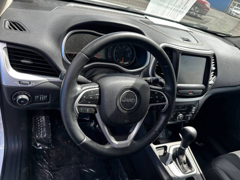2018 Jeep Cherokee Latitude Plus