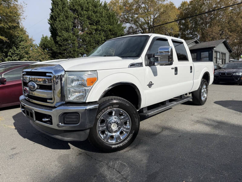 2011 Ford F-250 Super Duty XLT's photo