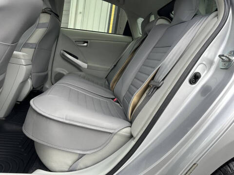 2013 Toyota Prius One