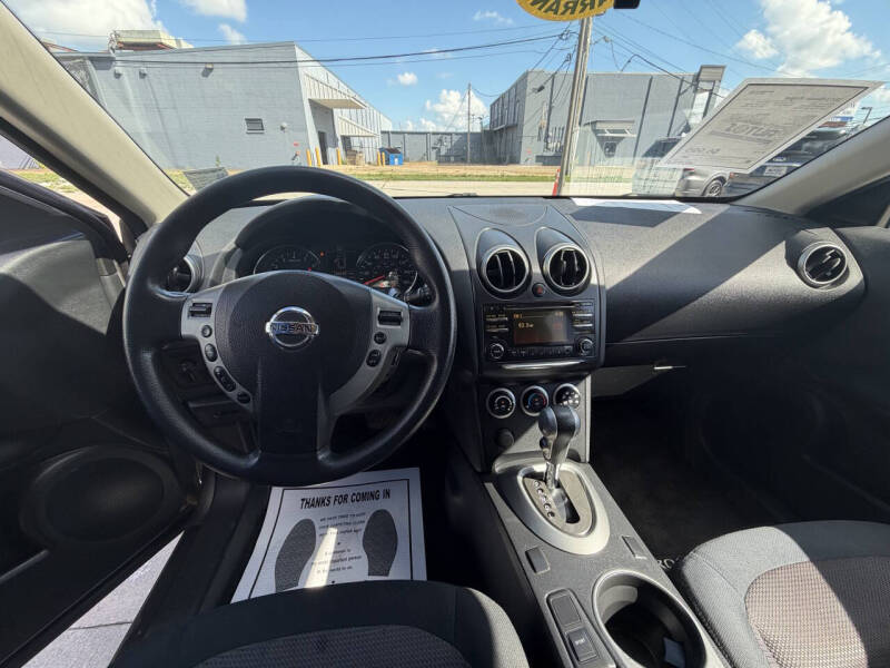 2013 Nissan Rogue SV