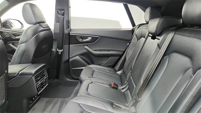 2024 Audi Q8 quattro Prestige 55 TFSI