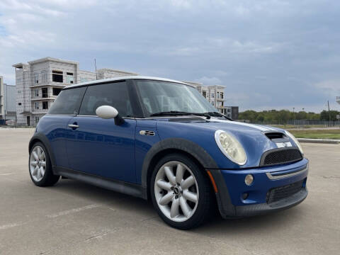 2005 MINI Cooper for sale at Enthusiast Motorcars of Texas in Rowlett TX