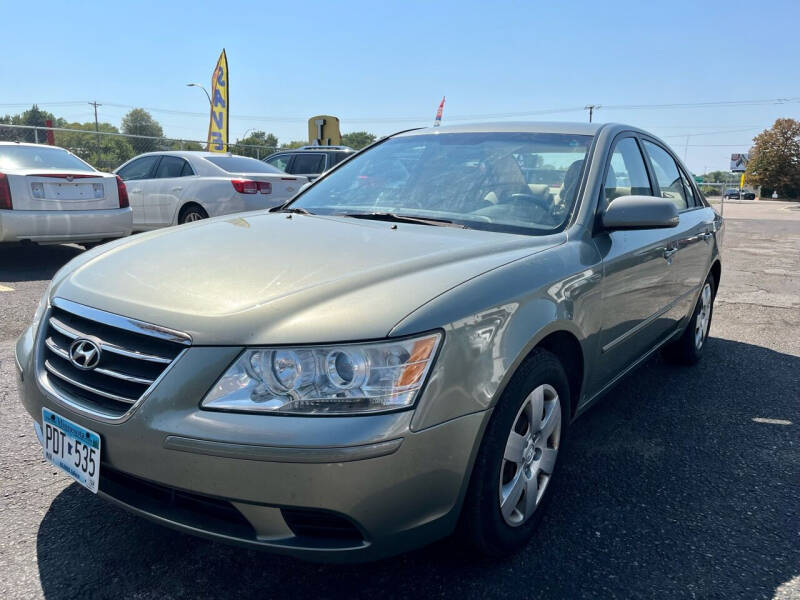 2010 Hyundai Sonata for sale at Auto Tech Car Sales in Saint Paul MN
