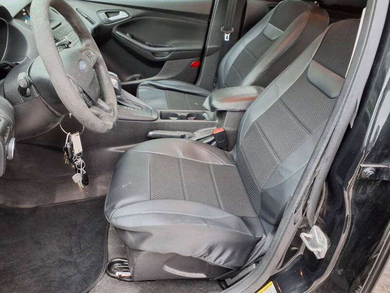 2015 Ford Focus SE