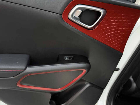 2023 Kia Soul GT-Line