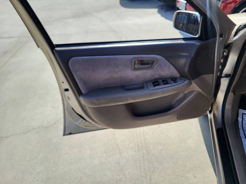 1997 Toyota Camry LE