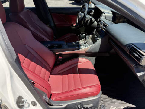 2017 Lexus IS 300