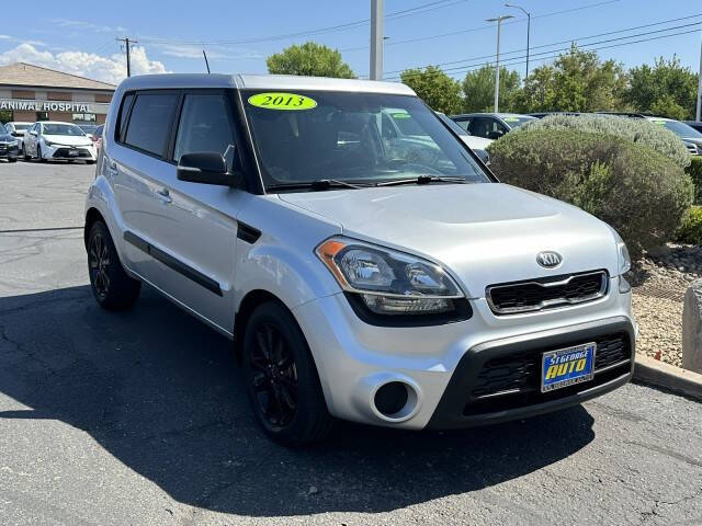 2013 Kia Soul +