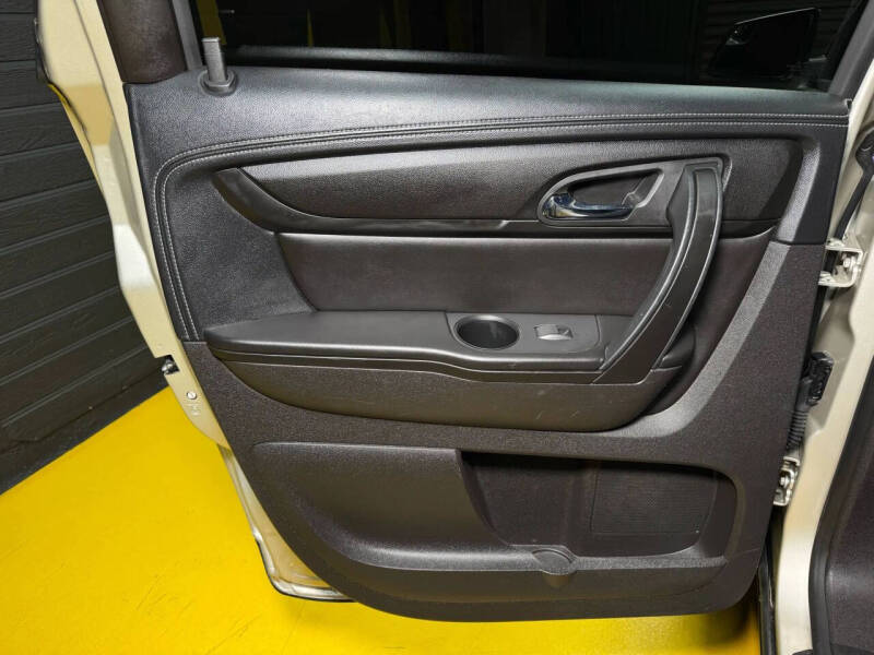 2013 GMC Acadia SLE-1