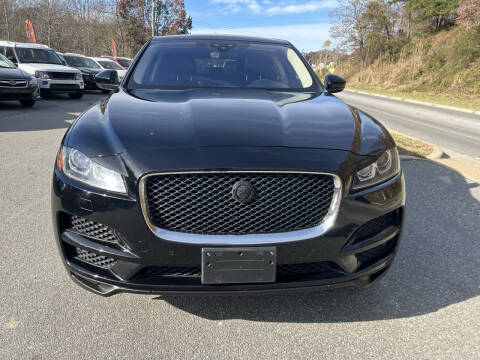 2019 Jaguar F-PACE 30t Prestige