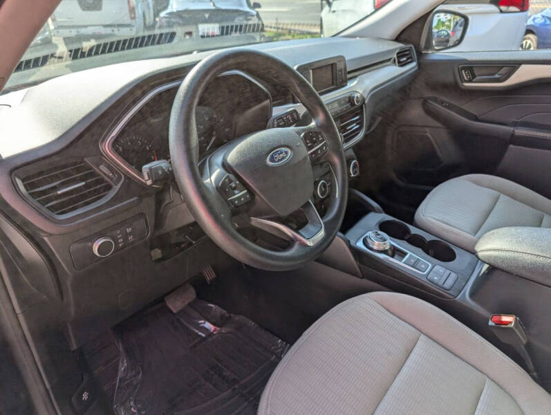 2021 Ford Escape S