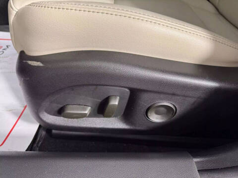 2024 Cadillac CT4 Luxury