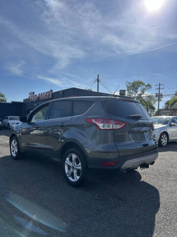 2016 Ford Escape SE