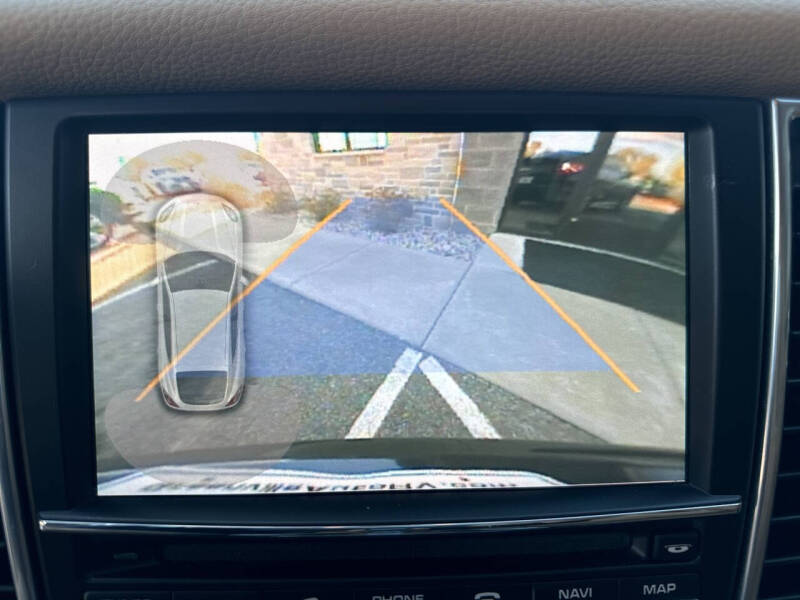 2012 Porsche Panamera 4