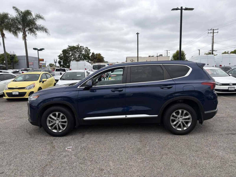 2020 Hyundai Santa Fe SE
