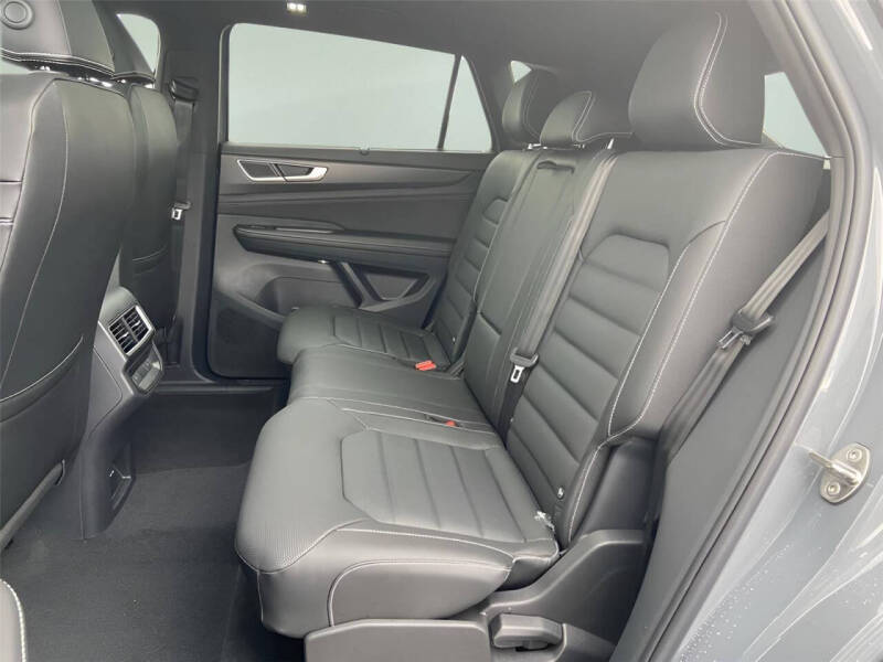 2026 Volkswagen Atlas Cross Sport SEL 4Motion