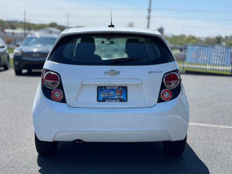 2016 Chevrolet Sonic LS Auto