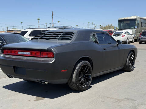 2014 Dodge Challenger SXT