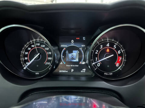 2018 Jaguar F-TYPE R