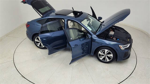 2024 Audi Q8 Sportback e-tron quattro Premium S line