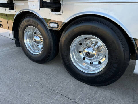 2012 Newmar Dutchstar 4354 ,  450hp, King Bed