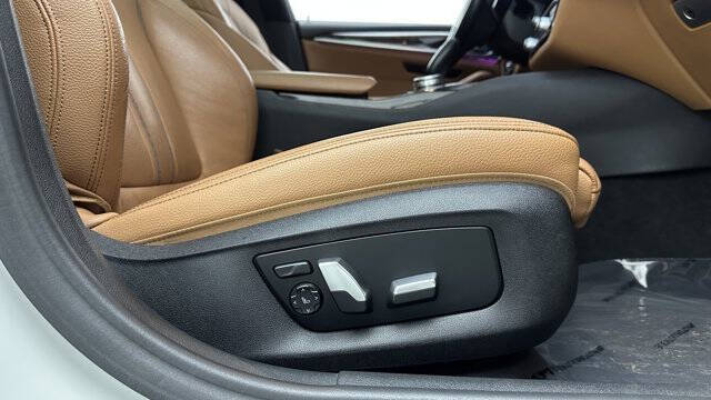 2019 BMW 5 Series 540i