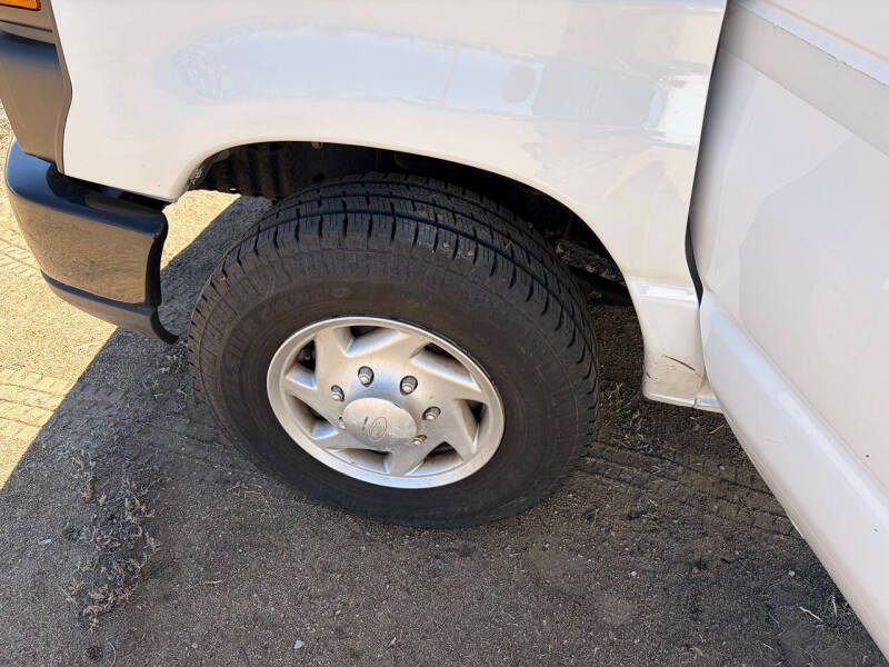 2009 Ford E-Series