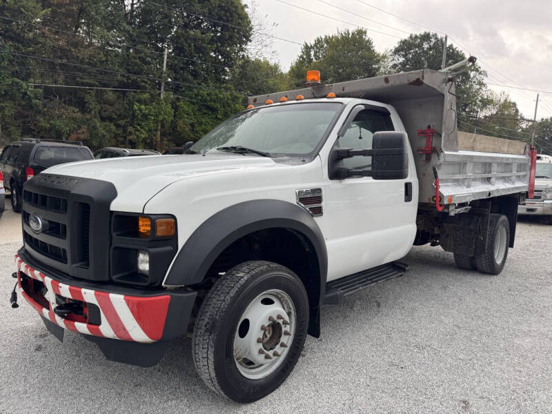 2008 Ford F-550's photo